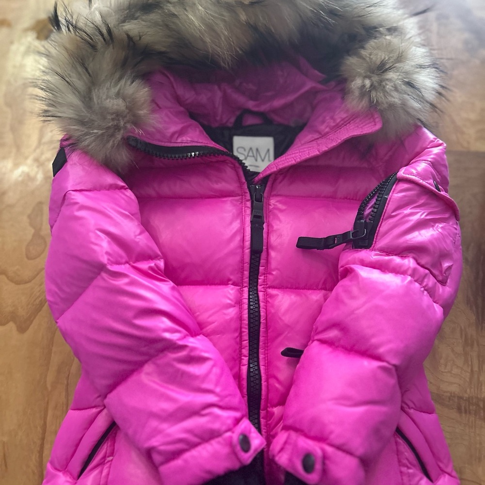 SAM. Pink Puffer with FUR hood size 4T MAKE AN OFFER